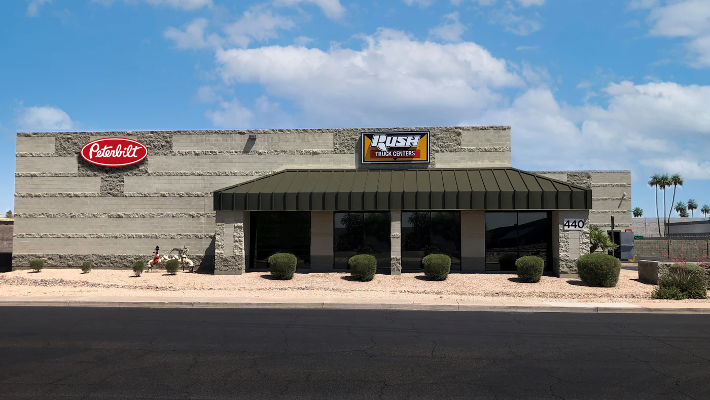 Peterbilt expands its dealer network | Trucks, Parts, Service