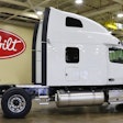 Peterbilt Model 567 Ultra Loft