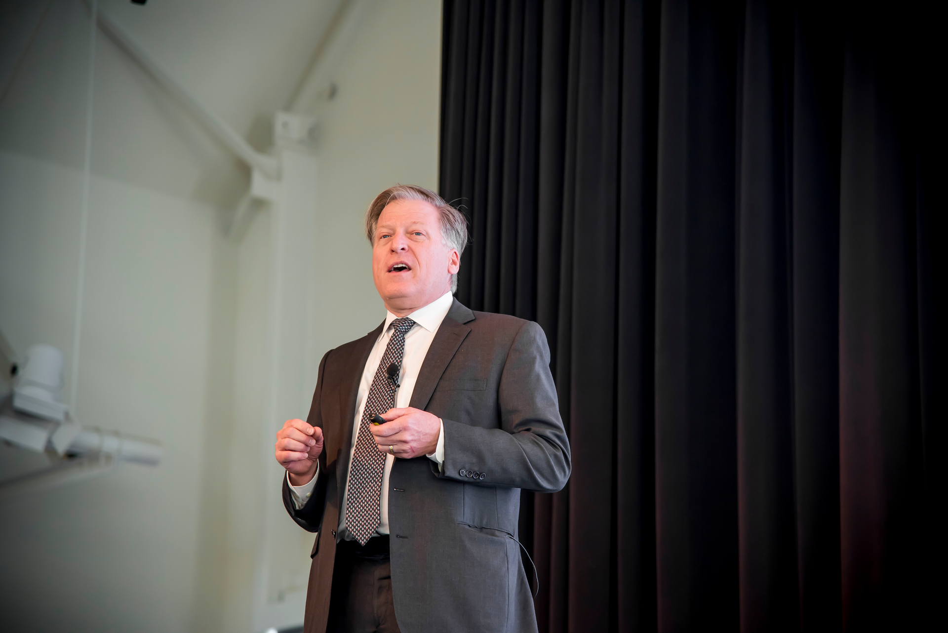 ACT's Kenny Vieth address audience