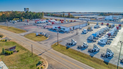 SelecTrucks of Atlanta