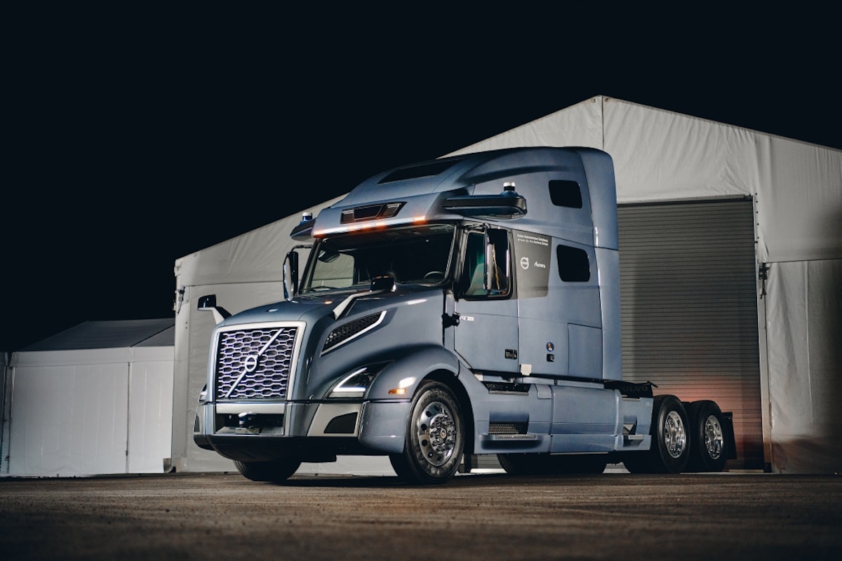 https://img.truckpartsandservice.com/files/base/randallreilly/all/image/2021/09/Volvo_autonomous_truck_prototype.615322590c28f.png?auto=format%2Ccompress&fit=max&q=70&w=1200