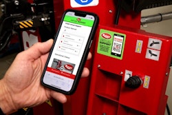 Rotary Lift introduces 24/7 virtual support.