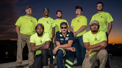 Dickenson Fleet Academy technician students in Phoenix location.