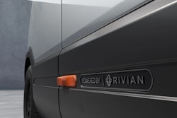 Rivian expanding commercial EV van ineup