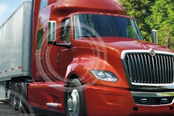 Navistar standardizes telematics device on Class 6-8 trucks