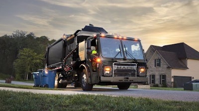 Mack LR Electric refuse truck