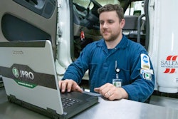 ASE technician using Noregon tools