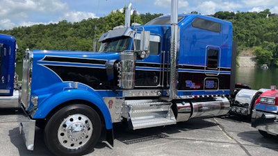 Steve Huff's 2023 Kenworth W900L