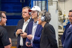 Sen. Wyden visits ConMet foundry