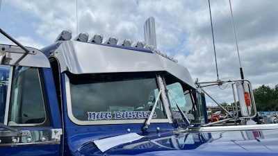 Randy Victory's 1986 Peterbilt 359