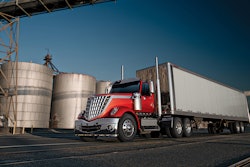 International LoneStar day cab