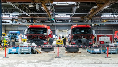 Renault Trucks' used truck factory