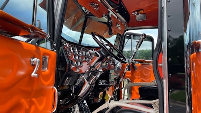 Interior of Randy Victory's 1999 Peterbilt 379