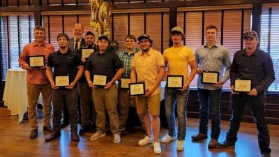 The first graduates of Navistar's Uptime Academy