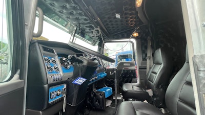 Interior of Fleenor Bros. 2022 Kenworth W900