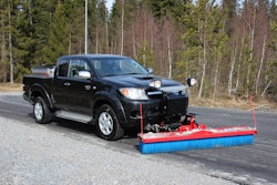 Hilltip SweepAway push broom