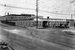 A historical photo of the Kenworth Motor Truck Co. in the 1920s.