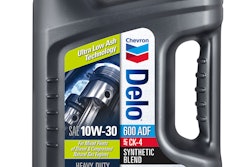 Delo 600 ADF 10w30 jug