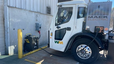 Waste Management truck charging with Heliox charger