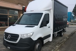 A Sprinter truck with a FuelScoop fairing.