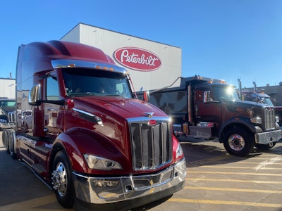 UTA training event at Peterbilt