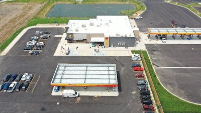 Love's location in Delphos, Ohio