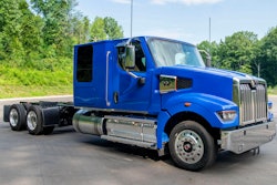 Fontaine Modification Western Star Auto Hauler