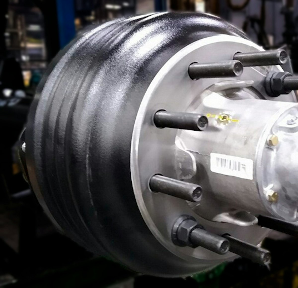 Utility makes Accuride's Trident brake drum standard, reducing weight