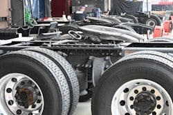 Peach State Freightliner - truck shop