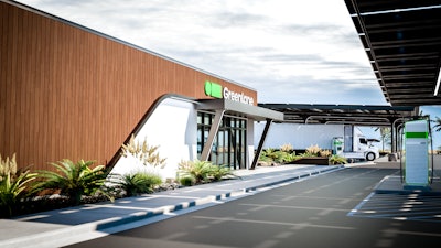 Greenlane partnering with Volvo Trucks