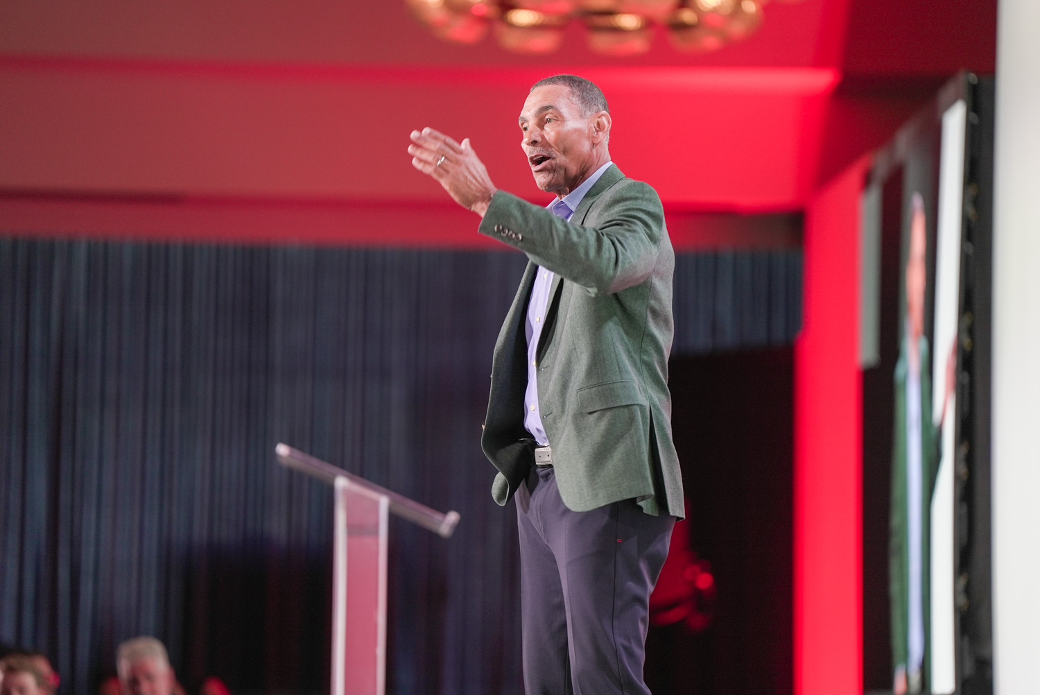 Herm Edwards, former NFL player, ESPN football analyst and motivational speaker, shared his core principles of teamwork at CDK Truck Connect 2025.