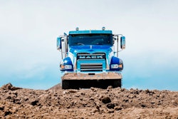 Mack Granite 2