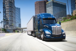 Peterbilt 579 Ul