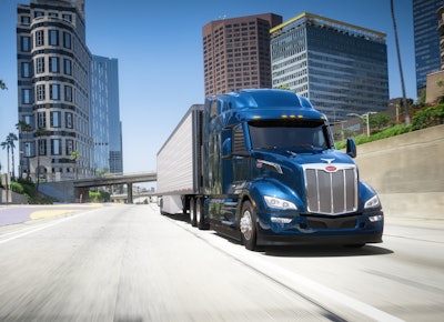 Peterbilt 579 Ul