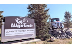 54730212000 4bf6bb8a9f K