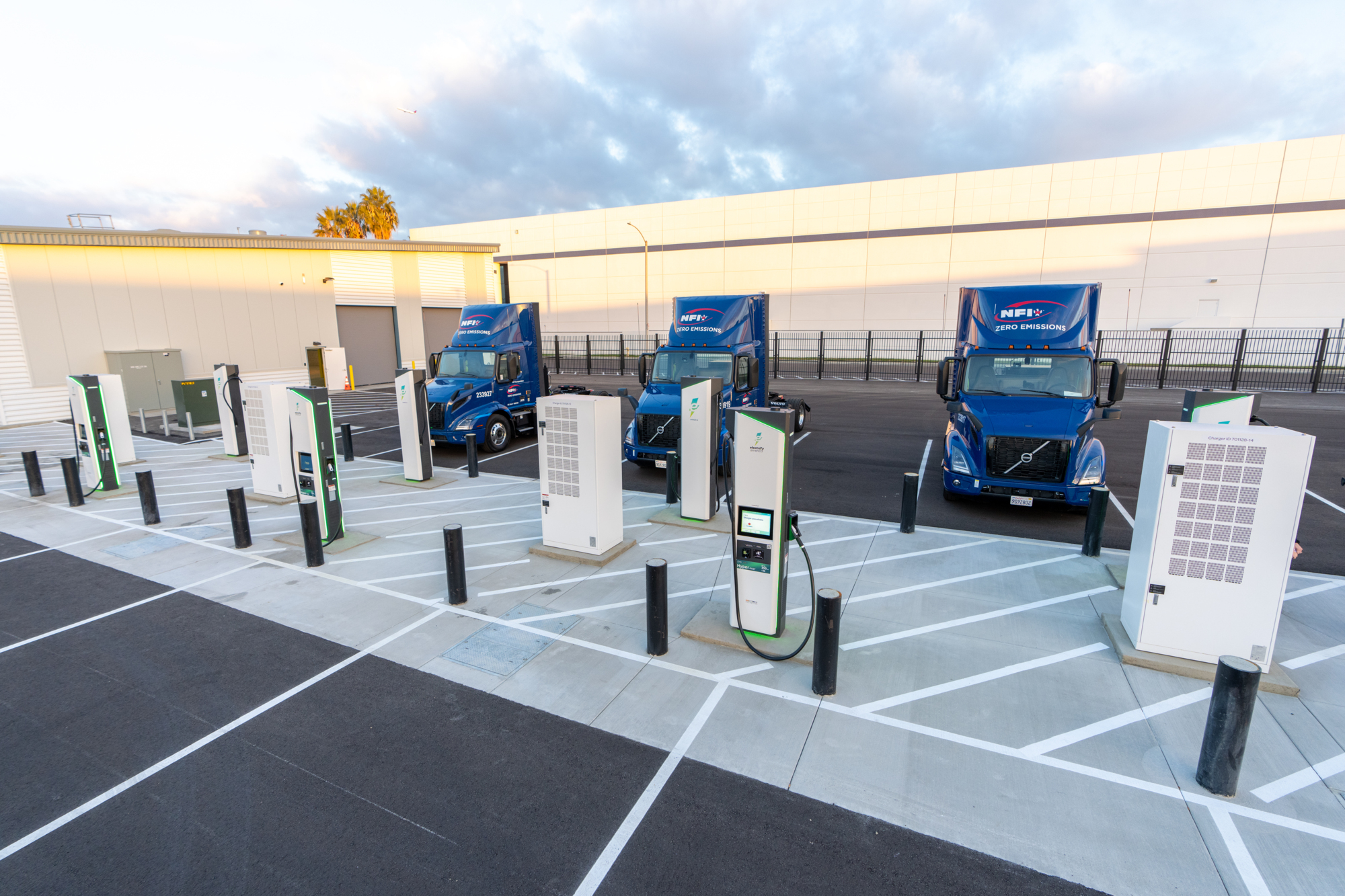 Nfi Vnr Electric Customer Event