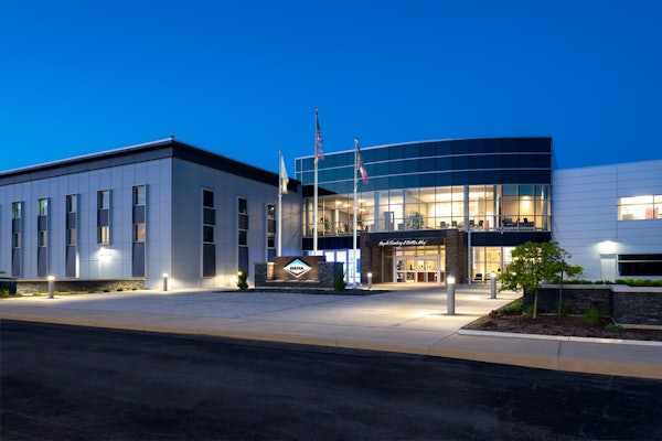 13bb8093 Bcc3 07f0 3ae9 F72994658ee3