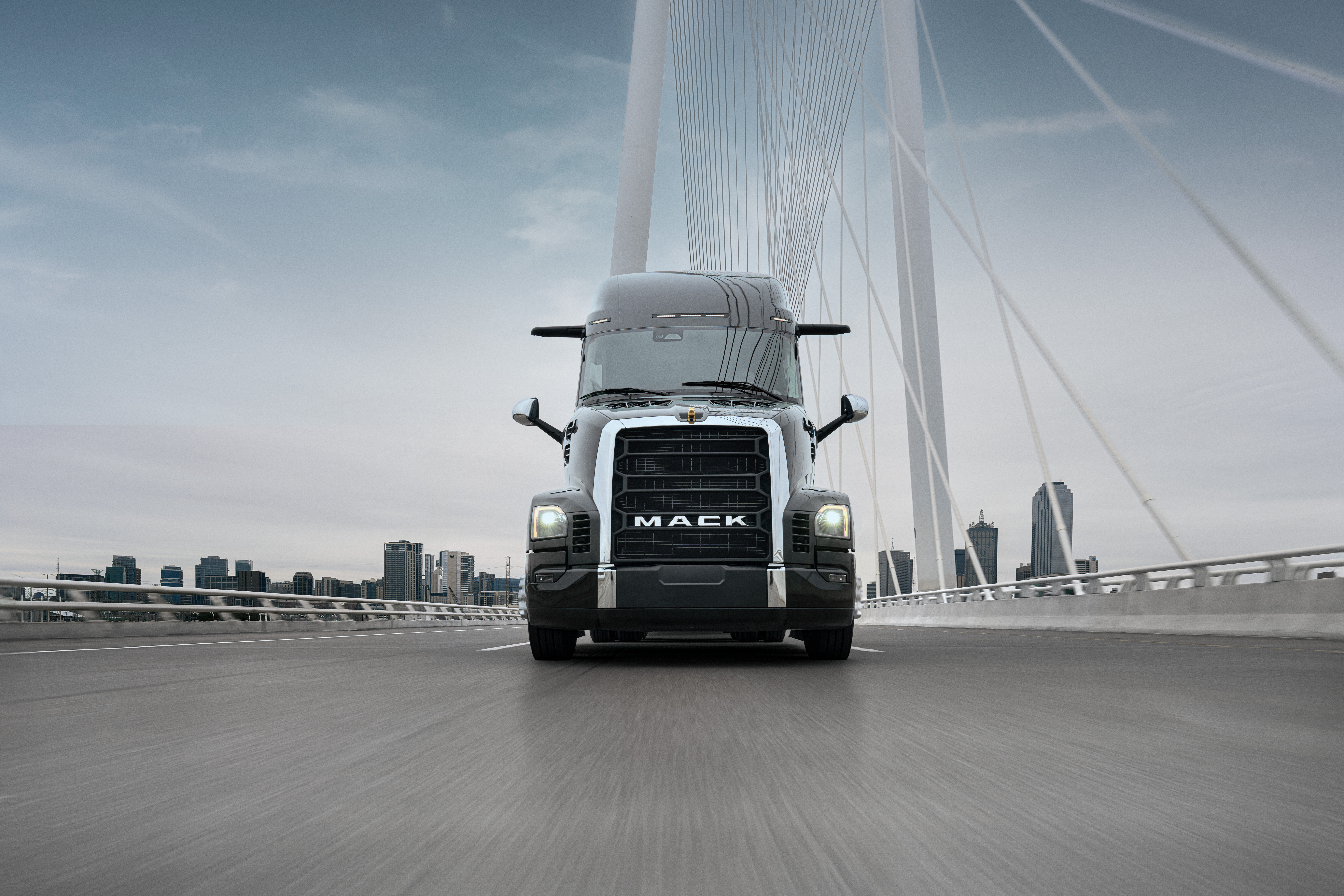 20250422 Mack Trucks Publicly Debuts The All New Mack Pioneer&trade; Model At Act Expo 2025