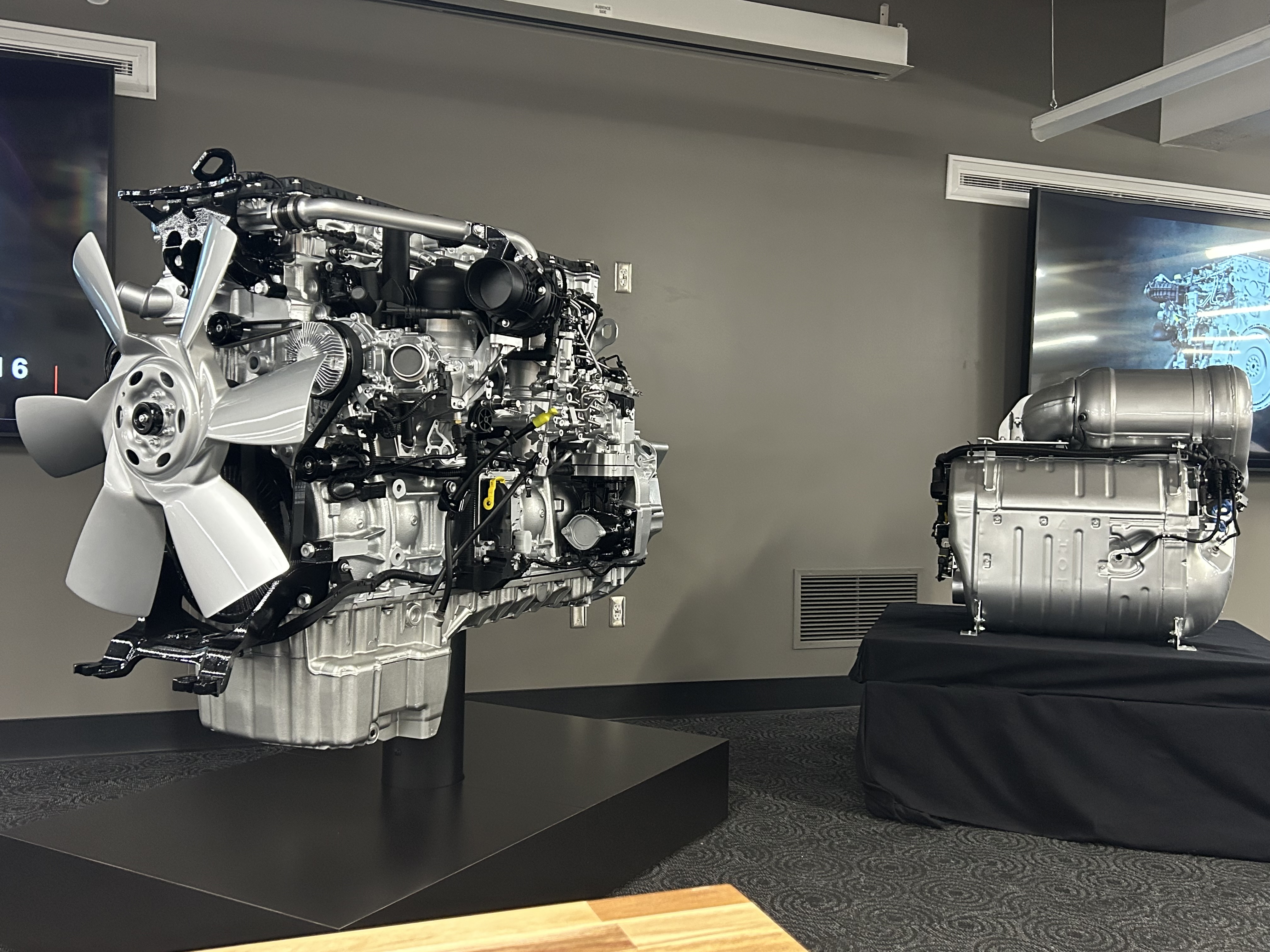 Detroit readies rollout of new 2027 engines
