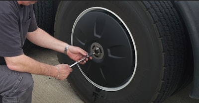 Zoom+of+air+pressure+check