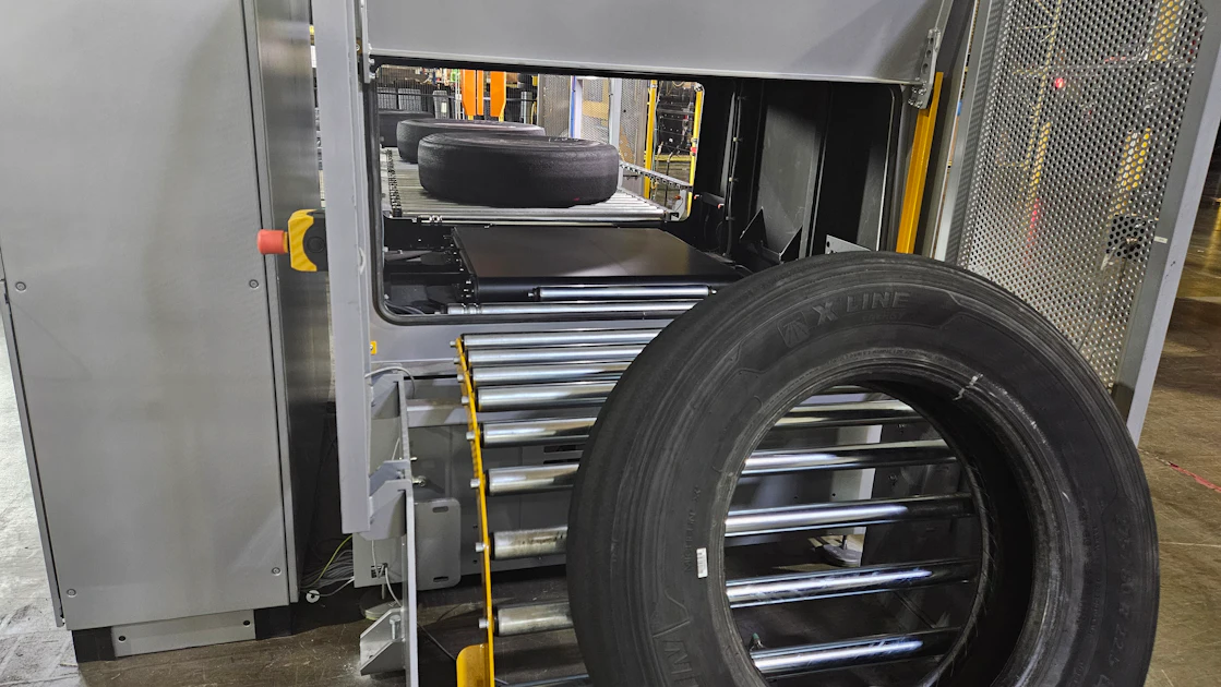 Reflective Tread Using Machine Michelin Launches AI-Powered TreadVision Retread Technology | Trucks ...