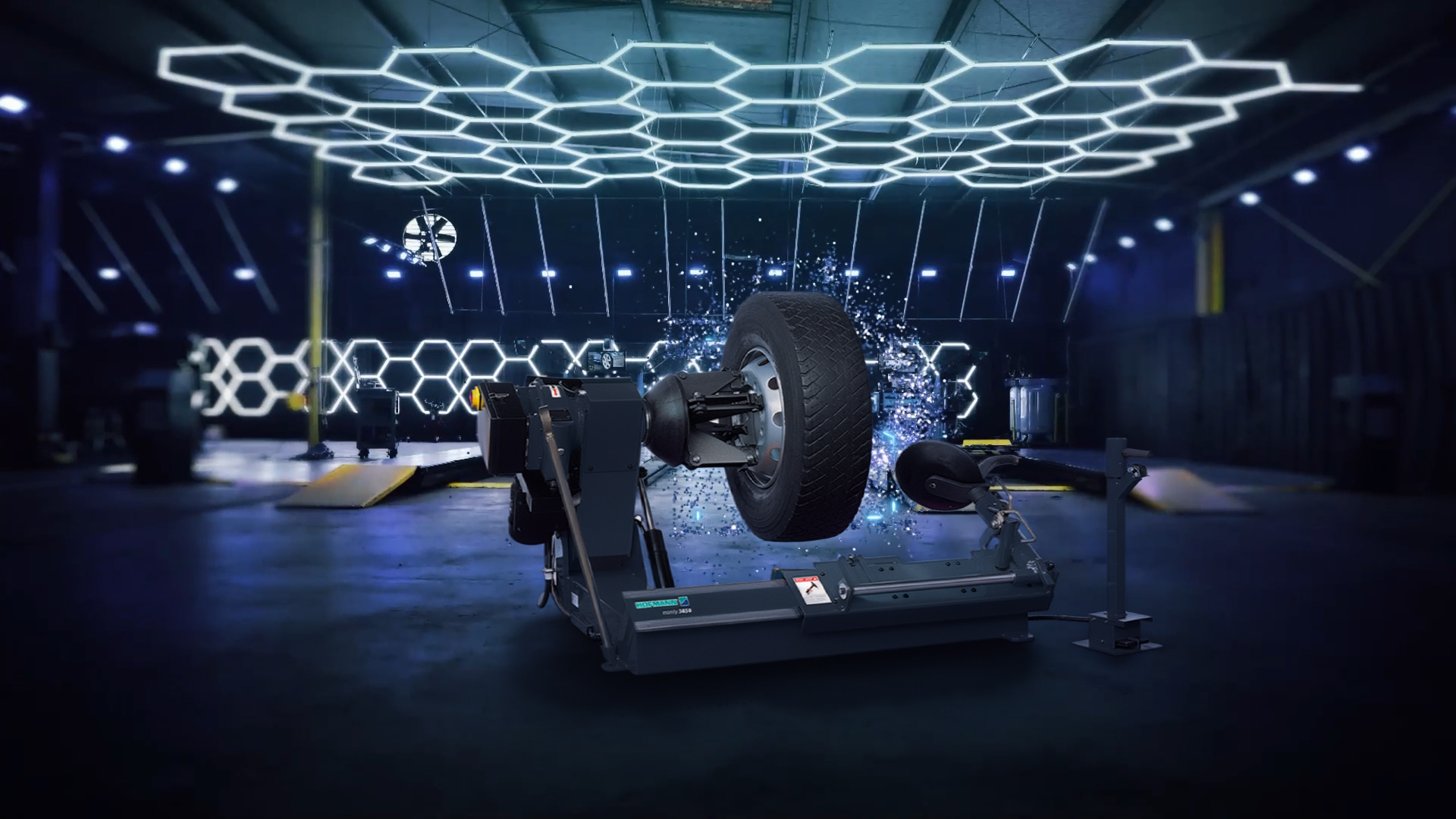 Hofmann announced a new tire-changer, the monty 3850.