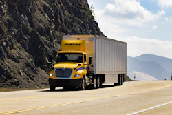 Penske Truck Leasing names 12 suppliers of the year during its supplier conference in Texas.