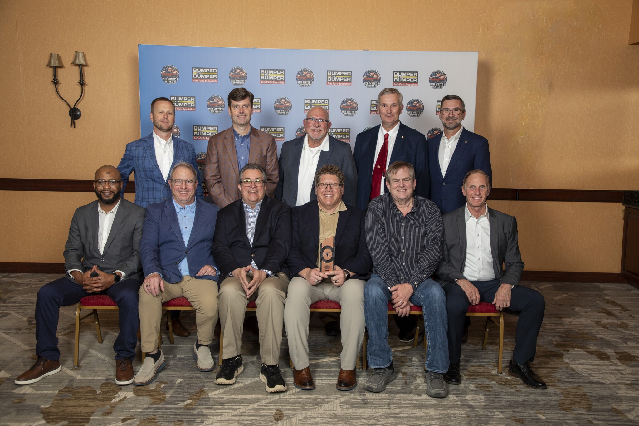 Wix Filters won a marketing award from Parts Warehouse Inc. (PWI) recently.