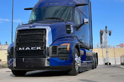 Mack Pioneer