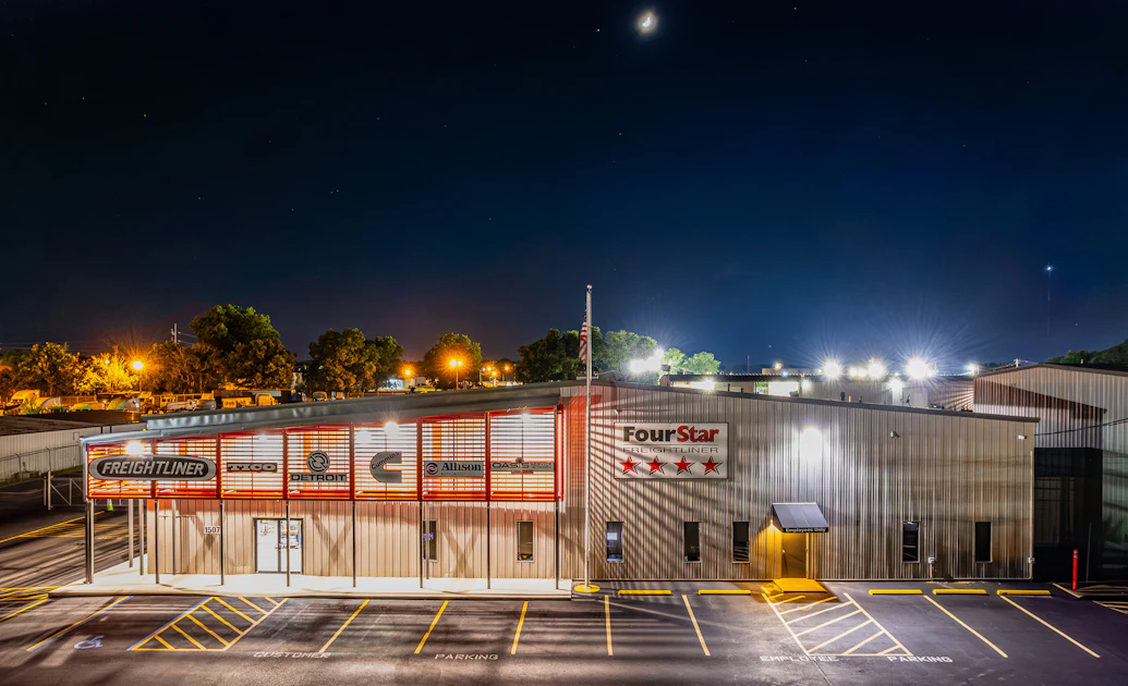 Four Star Freightliner Acquires Western Star Dothan